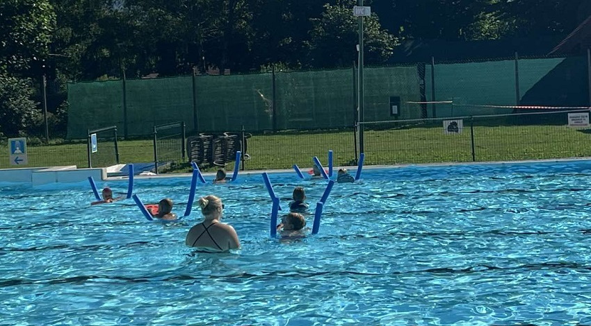 VABILO NA POLETNE PLAVALNE TEČAJE z možnostjo jutranjega in popoldanskega varstva
